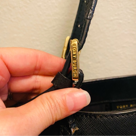 Tory Burch York Buckle Black Saffiano Leather Tote - Picture 2 of 12